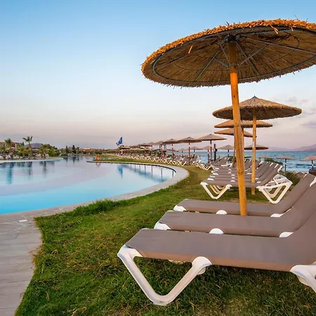 Astir Odysseus And Semesteranläggning (resort) 5*