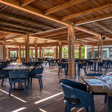 Astir Odysseus And Semesteranläggning (resort)
